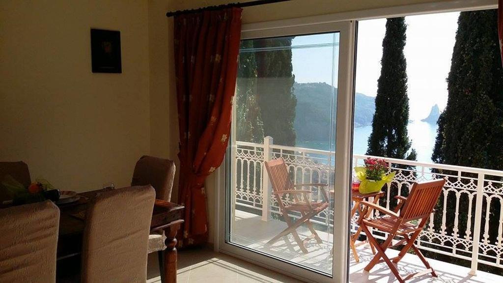 Stella'S Apartments Agios Gordios  Ngoại thất bức ảnh