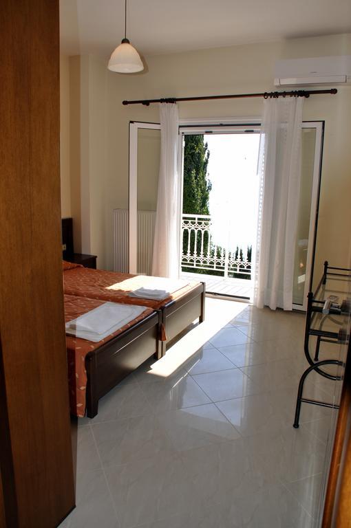 Stella'S Apartments Agios Gordios  Ngoại thất bức ảnh