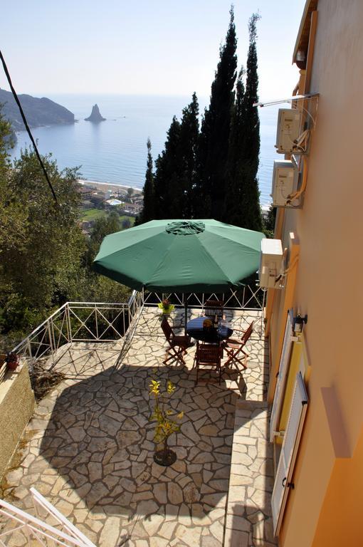 Stella'S Apartments Agios Gordios  Ngoại thất bức ảnh
