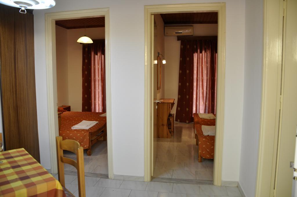 Stella'S Apartments Agios Gordios  Ngoại thất bức ảnh